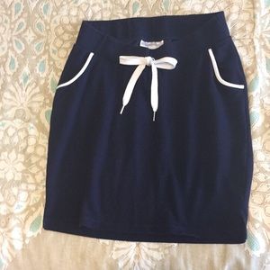 Motherhood maternity skirt